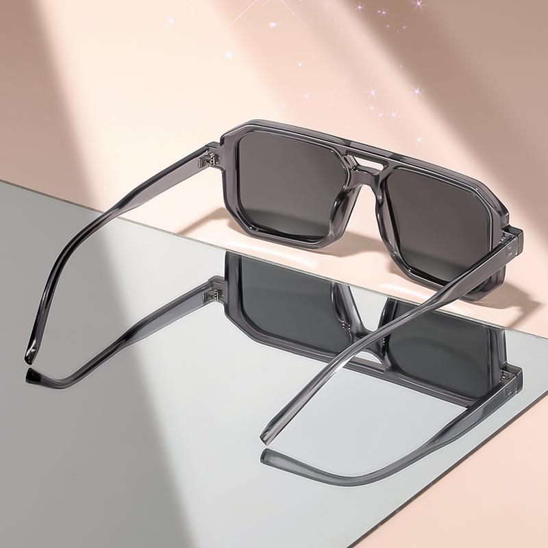 The New Double-beam Sunglasses Feature a Classic and Simple Design, Making Them Suitable for Daily Wear
