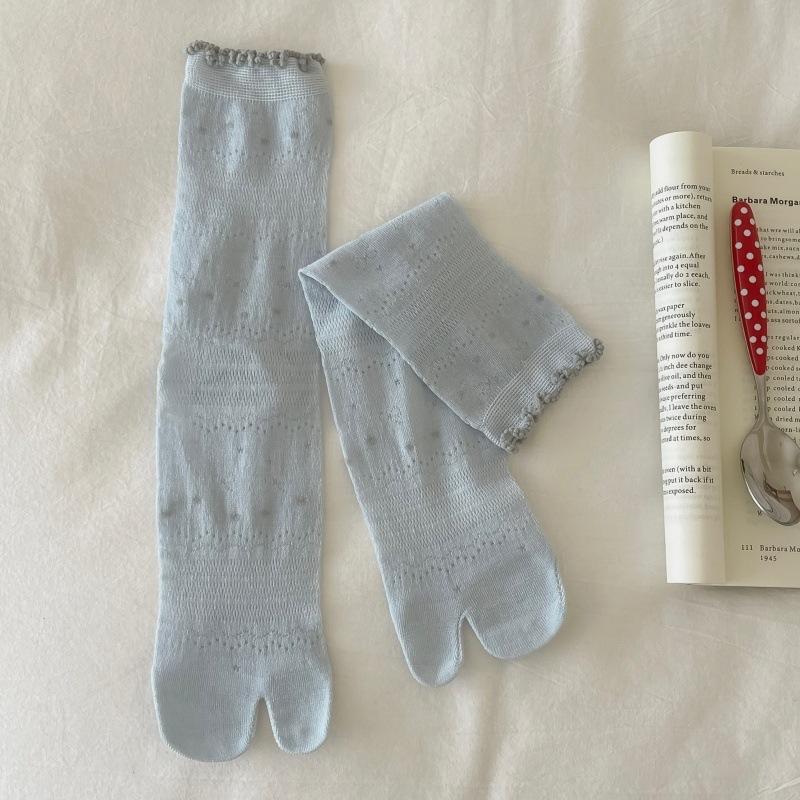 Summer Lightweight Children's Mesh Breathable Split-toe Socks with Two Toes, with Bowknot Lace Trim, Pile-up Socks