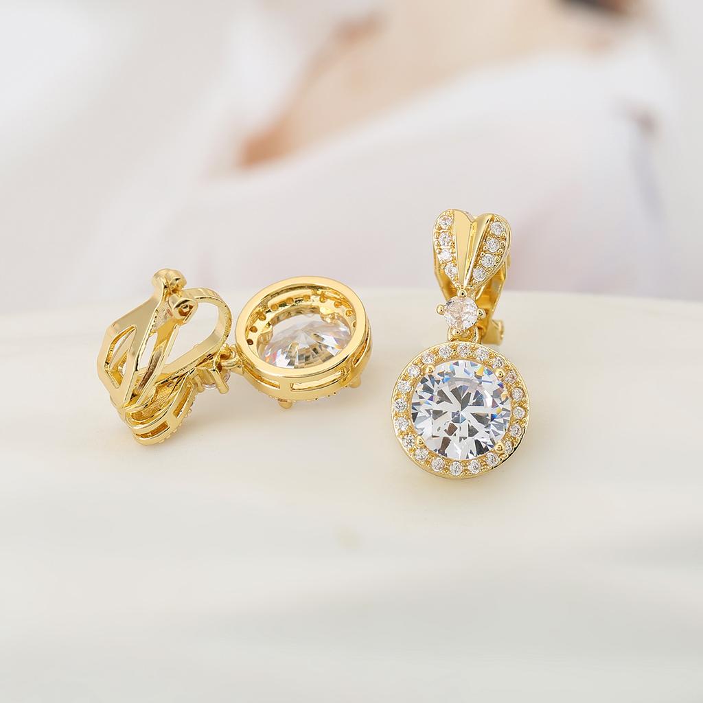 Sparkling Rhinestone Heart Clip On Earrings For Non Pierced Ears Luxury Minimalist Dainty Studs Elegant Everyday Jewelry Gift