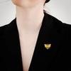 Stylish Rhinestone Bee Brooches for Women Unisex Crystal Glass Insect Pins Event Funny Gifts New Year Friends Decoration