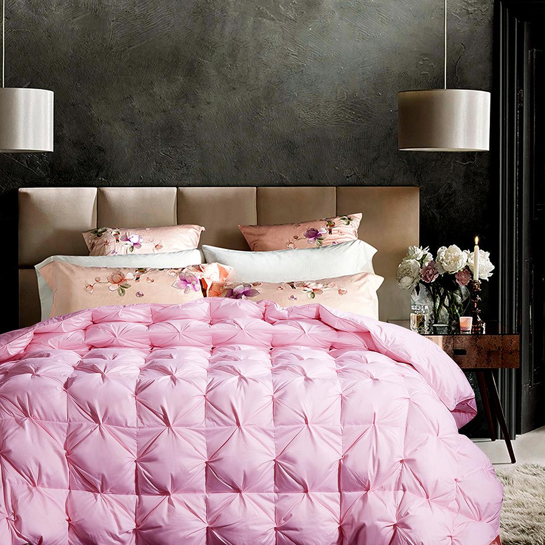 

Пуховое одеяло в придворном стиле из мягкого шелка с крученым узором и однотонной расцветкой - Бесшумная полуфабрикатная версия 180x220 cm