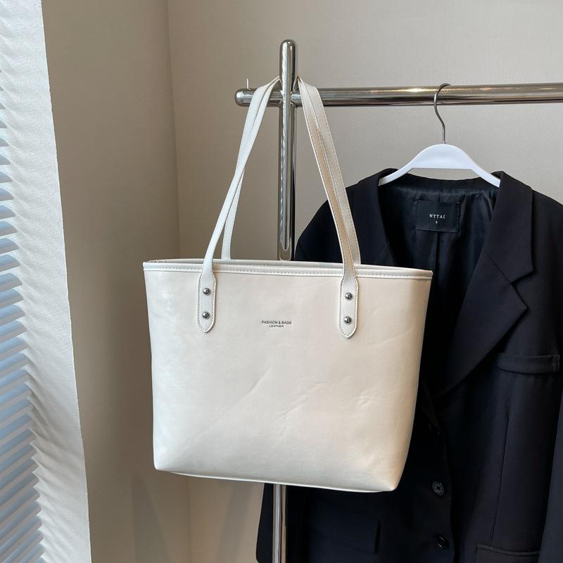 Simple and Versatile High-end Women's 2025 New Fashion Tote Bag Large-capacity Student Class Shoulder Bag