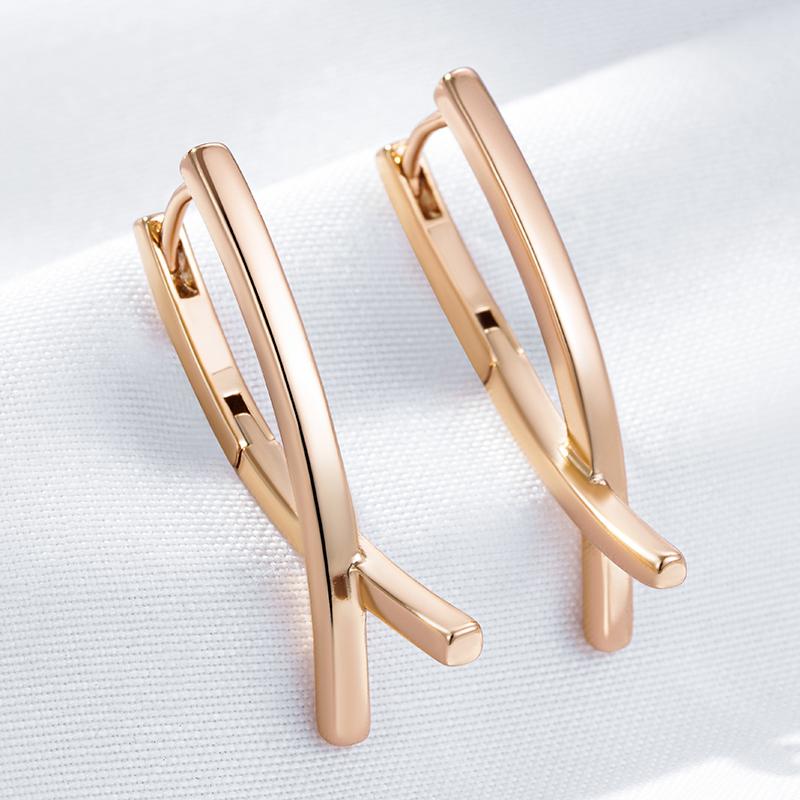 Fashion Glossy V Shape Dangle Earrings For Women Simple Rose Gold Color Earrings High Quality Daily Fine Jewelry
