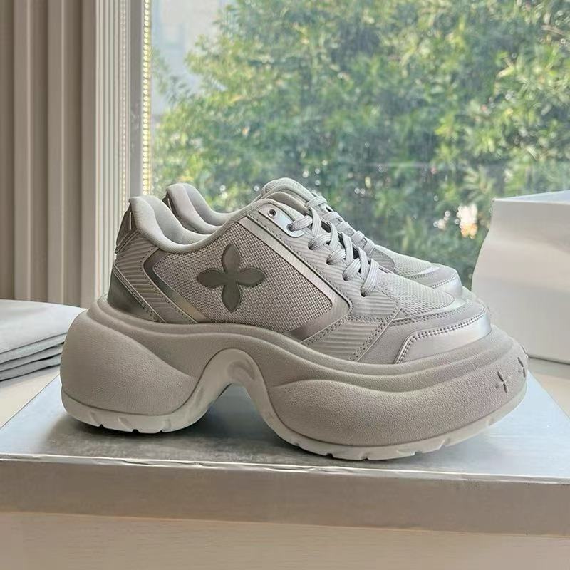 SMFK ripple high-heeled sneakers black and white contrasting colors thick-soled heightening casual shoes versatile little white shoes women