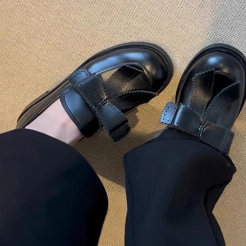 Fashion Round Toe Bow British Style Loafers 2025 New Slip-on Retro Academy Single Shoes Low Heel Small Leather Shoes for Women