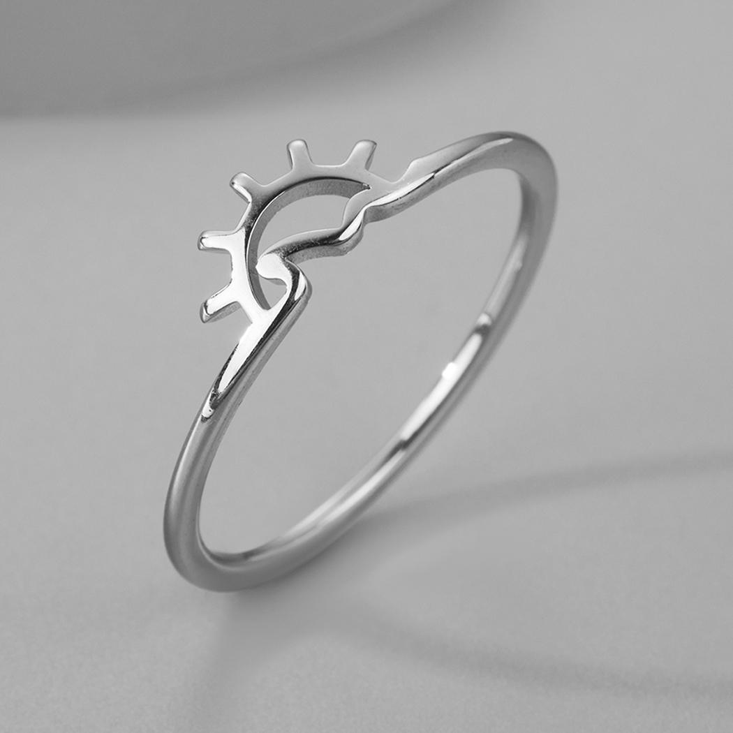 

Kinitial 2026 New Simple Sun Sunshine Ring Exquisite Stainless Steel Wave Jewelry Christmas Gift 9 серебряный