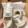 Frühling und Herbst Neue Stil Modische Bequeme und Lässige Dickbesohlte Einfache Verschleiß-beständig und Atmungsaktive Damenschuhe