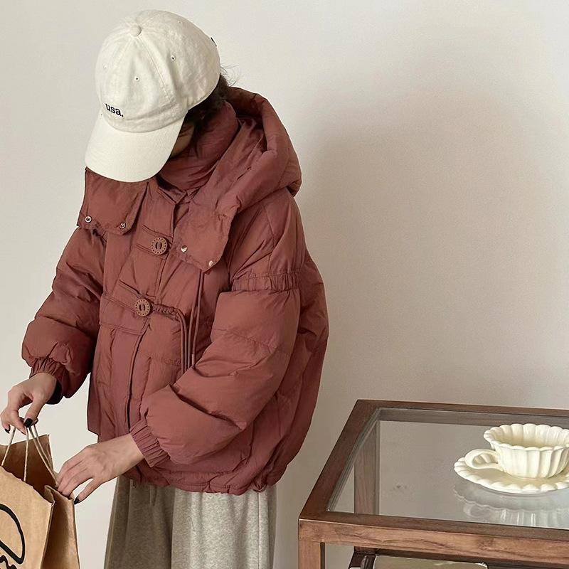 Fashion round button down jacket women's short 2024 winter hooded thickened warm loose white duck down bread jacket tide