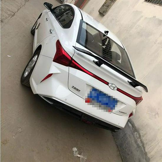 ABS Carbon Fiber Texture No-Drill Rear Spoiler for GT Sports Cars - B Style Airplane Wing