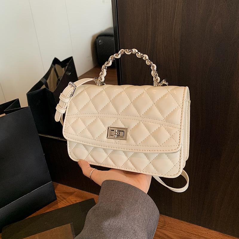 Rhombus chain bag women's new summer niche shoulder messenger bag portable small square bag