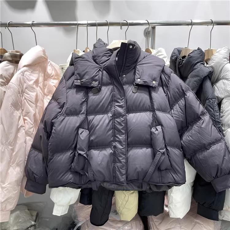 White duck down jacket women's winter 2024 new small bread jacket short thickened warm jacket