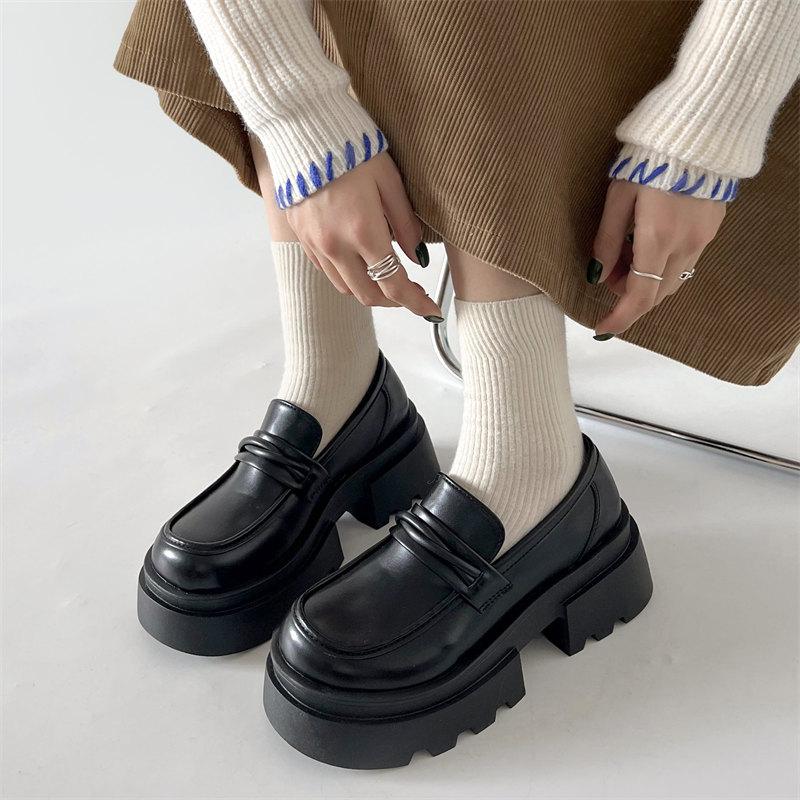 Fashion Women's Slip-on Round Head Lolita Shoes New Japanese Style College Student Loafers Women Retro Platform Cosplay JK Uniform Shoes