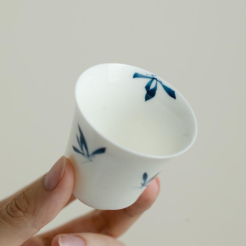 1 Pc Chinese Hand Painted Ceramic Tea Cup Handmade Tea Bowl Porcelain Teacup Household Teaware Personal Meditation Cup 40ml