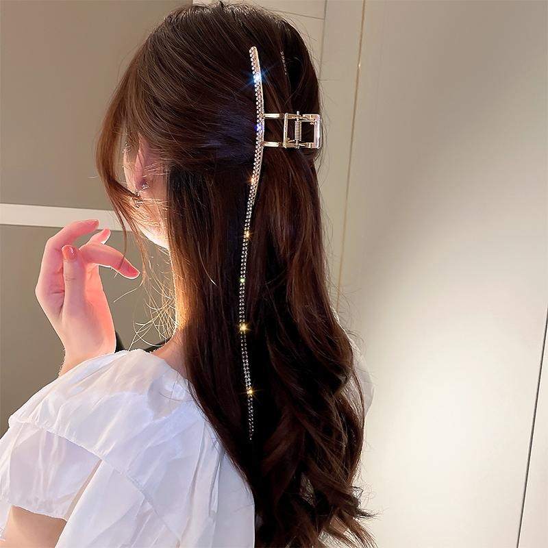 Vintage Metal Long Tassel Gripping Clip Hair Claw For Women Full Rhinestones Hair Clip Korean Barrettes Hairpin Hair Accessories