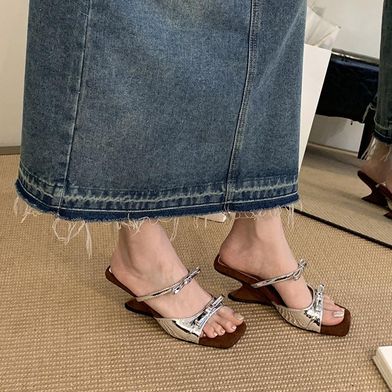 Fashion Women's Korean Bow-knot Simple and Fashion Shaped Heel High Heels Sandals Summer New Female Square Toe Dress High Heels Slippers