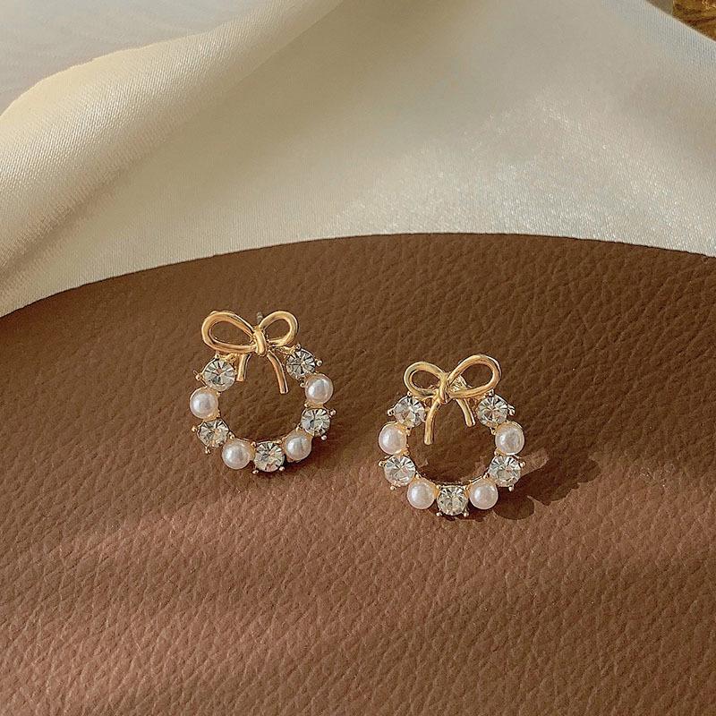 Women Girls Korean Style Camellia Baroque Pearl Earrings Fashion Vintage Jewelry Bow Heart Shape Elegant Lady Ear Rings Ear Clip