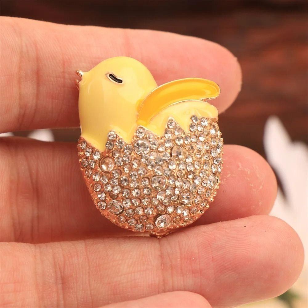 Alloy Baroque Brooch Vintage Brooch Jewelry Cute Chick Brooch Gift