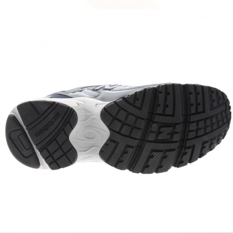 New Balance Ml725aj Sneakers