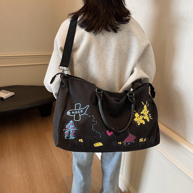 Graffiti Travel Bag, the Same Style for Men and Women, Yoga Sports Fitness Bag,wet and Dry Separation, Business Trip with Shoe Compartment, Duffel Bag
