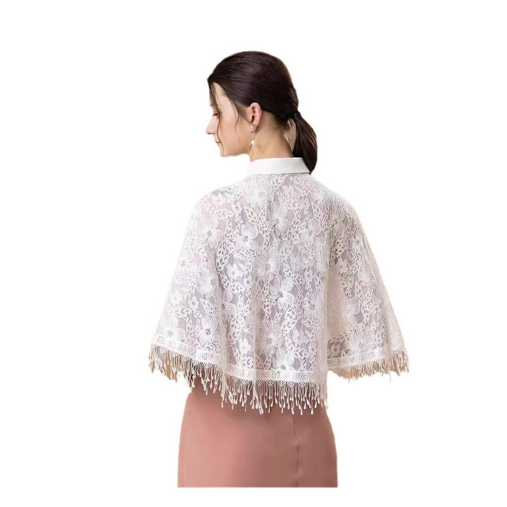 2024 Frühling Retro Chinesischer Schal für Damen - Eleganter Cheongsam-Kragen, Spitze-Satin-Spleiß, Sonnenschutz, Ideal zu Rock - Weiß