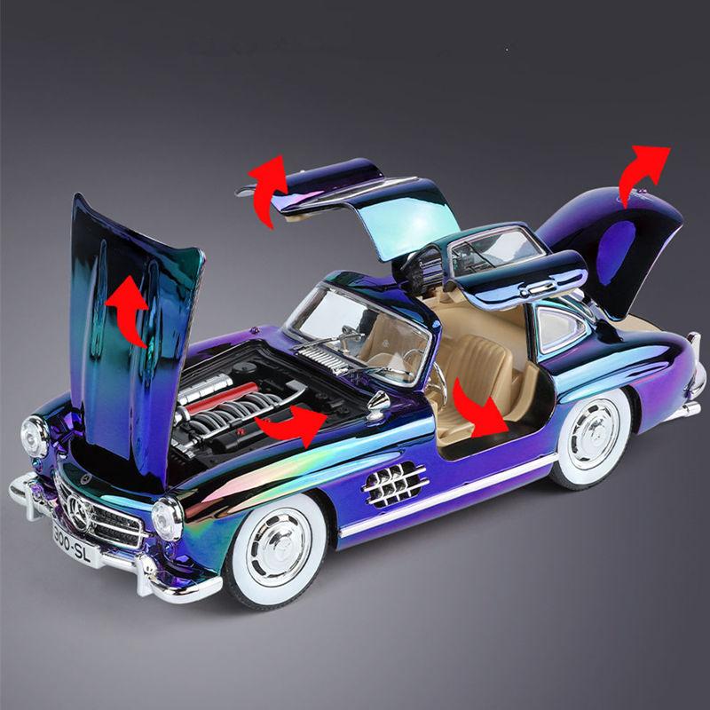 1/24 Benzs 300SL Alloy Car Model Diecasts Metal Classic Electroplating Vehicles Car Model Simulation Sound and Light Kids Gifts