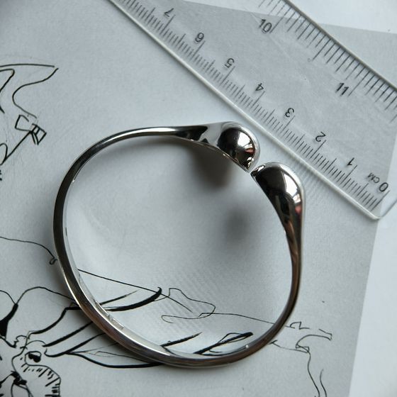 Серебряный браслет с без камней, вес изделия 15,18 гр (2185543)