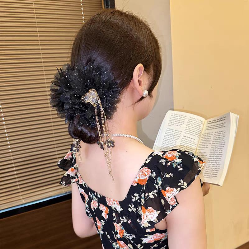 

Заколка для волос с кисточкой в виде цветка для женщин, девушек, заколка-акула для хвостика, головной убор, темпераментный головной убор, аксессуары для волос, подарки чёрный