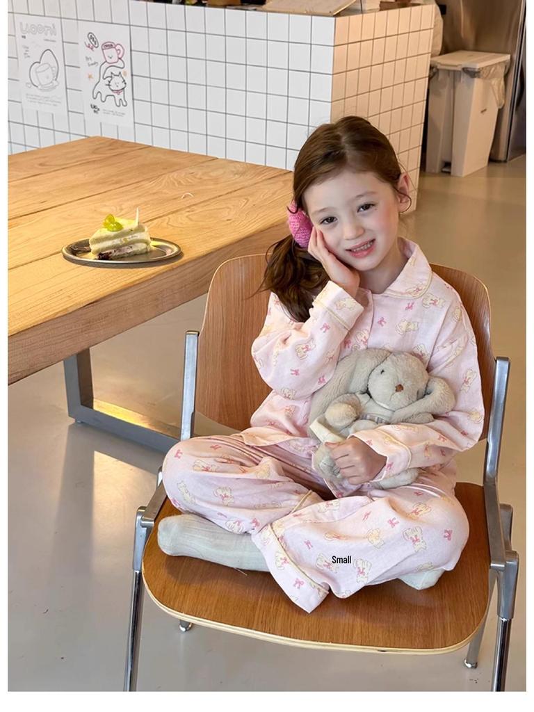 Girls' Spring/Autumn Cartoon Pajama Set – Cute Long Sleeve & Pants for Indoors/Outdoors