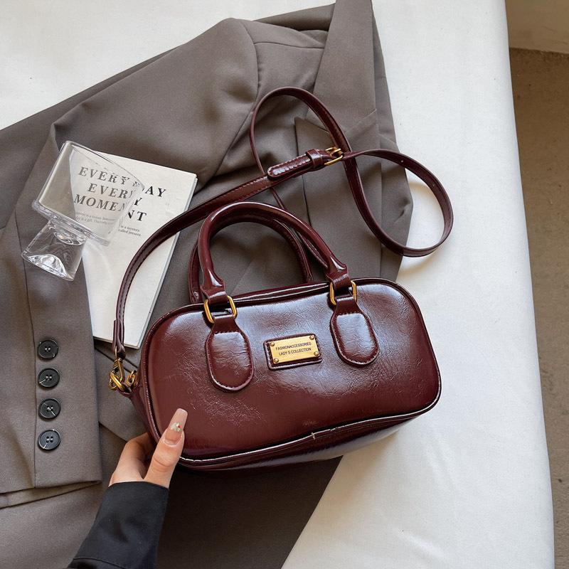 Retro bowling handbag bag women's new high-end shoulder bag fashion commuter messenger bag