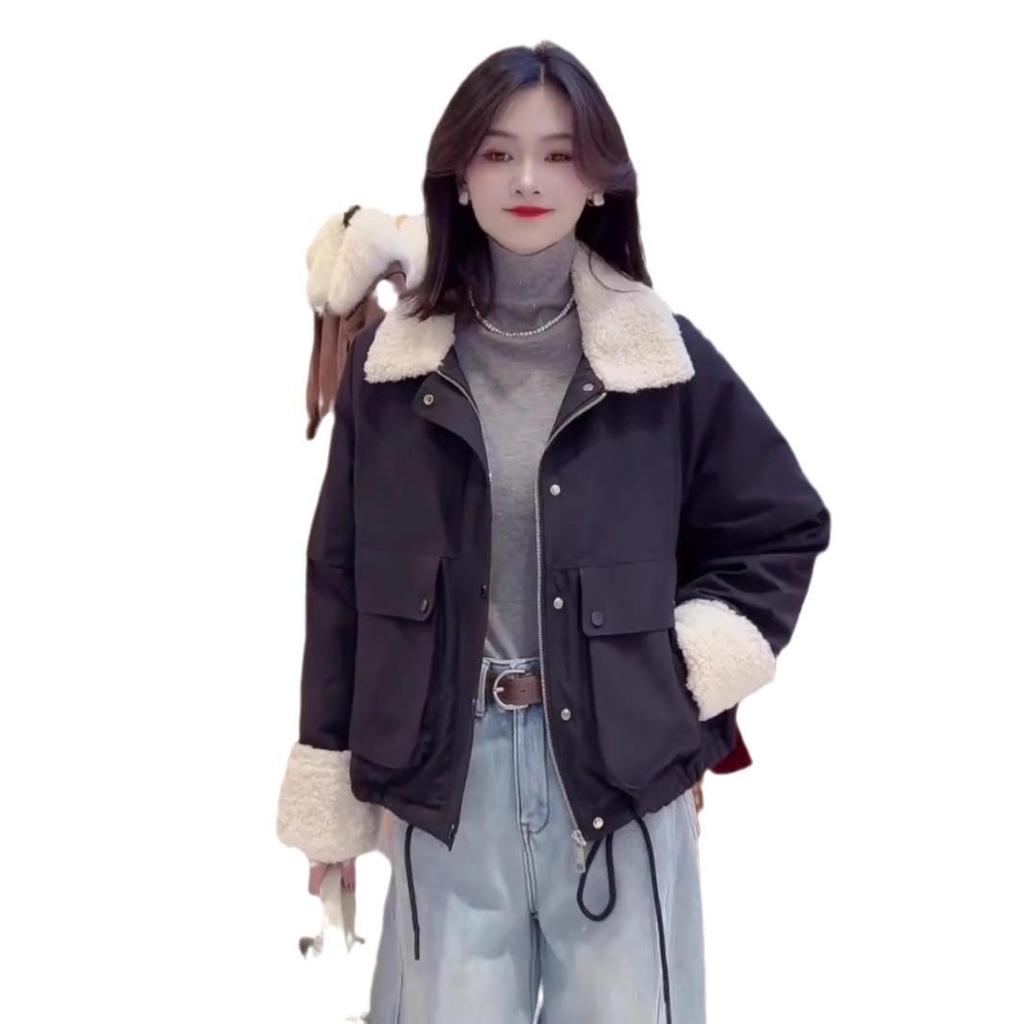 Women's 2024 Winter Korean-Style Lambswool Collar Fleece-Lined Jacket - Casual, Loose, Slimming Parka Top