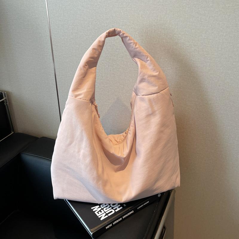 Bag women's large-capacity new spring, spring and summer leisure relaxation shoulder shopping bag class tote bag