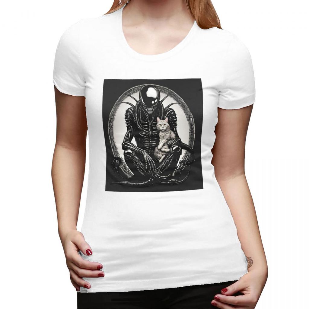 Xenomorph And A Cat TShirt for Women ONeck Streetwear T Shirts Womens Tees Short Summer Clothes Tops