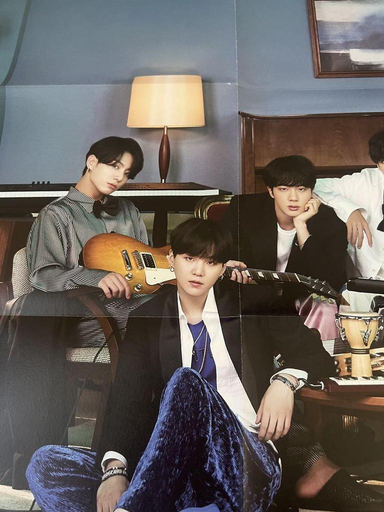 [USED] BTS Album BE Essential Edition Trading Card JIN