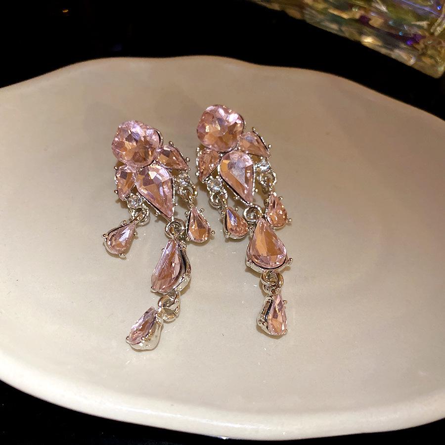 Silver Needle Rhinestone Water Drop Tassel Earrings: Elegant, High-End Fashion Accessory for Women.