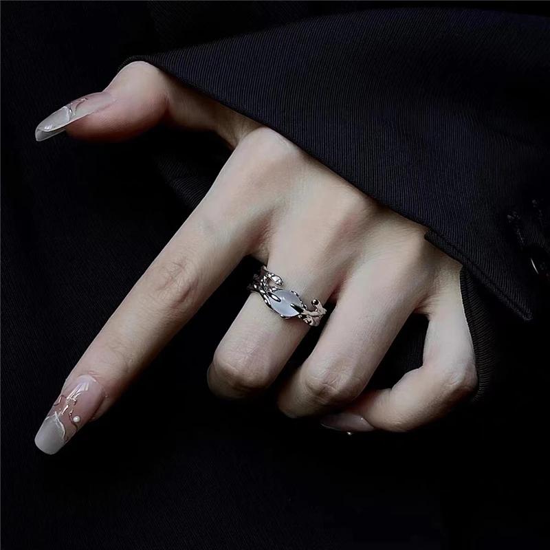 Punk Harajuku Goth Törnen Svart Silverfärg Oregelbunden Hjärta Kors Öppen Ring För Kvinnor Män Älskare Vintage 90-tal Y2K Grunge Smycken