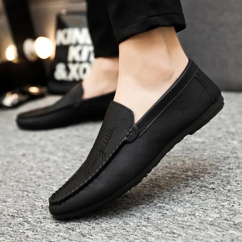 Fashion Men Summer 2025 New Casual Shoes for Men Slip-On Loafers Comfortable Soft Leather Driving Shoes Breathable Moccasins Zapatillas