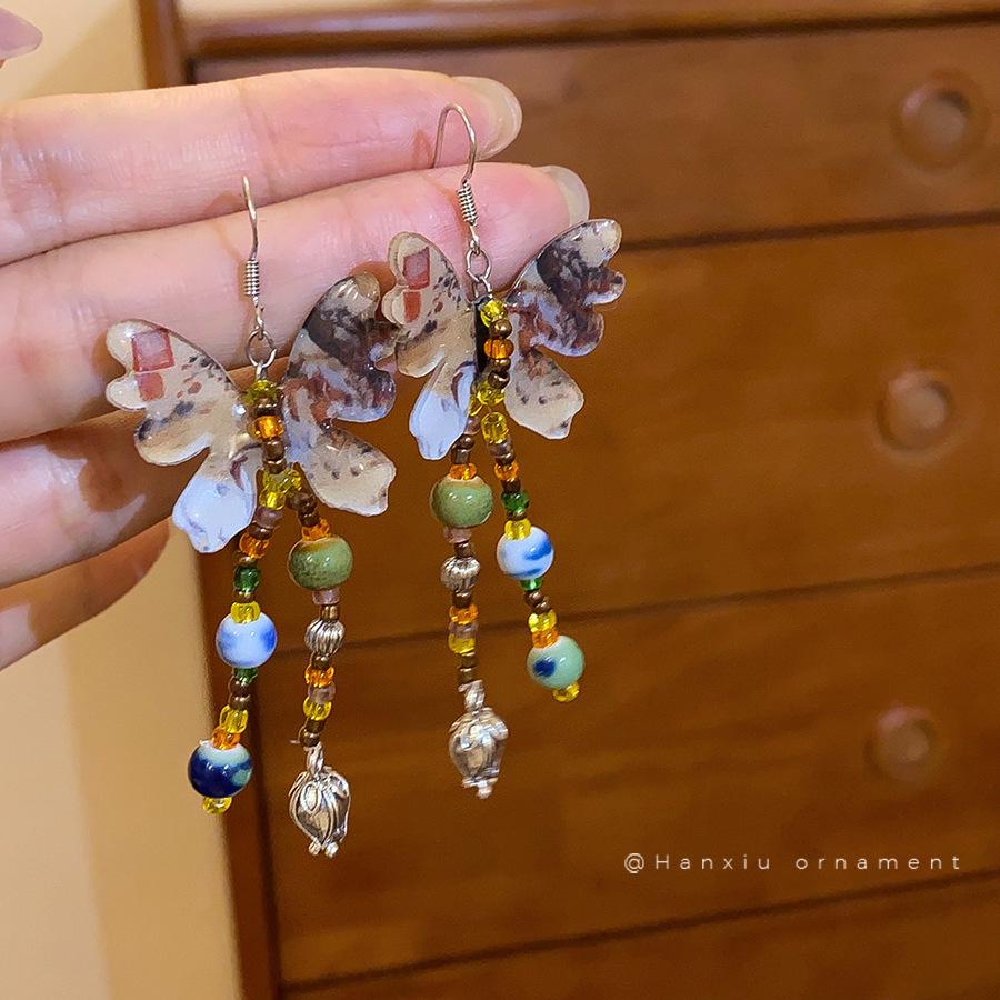 Silver Needle Resin Flower Tassel Earrings: Vintage, Versatile, Light Luxury Fashion Jewelry for Women