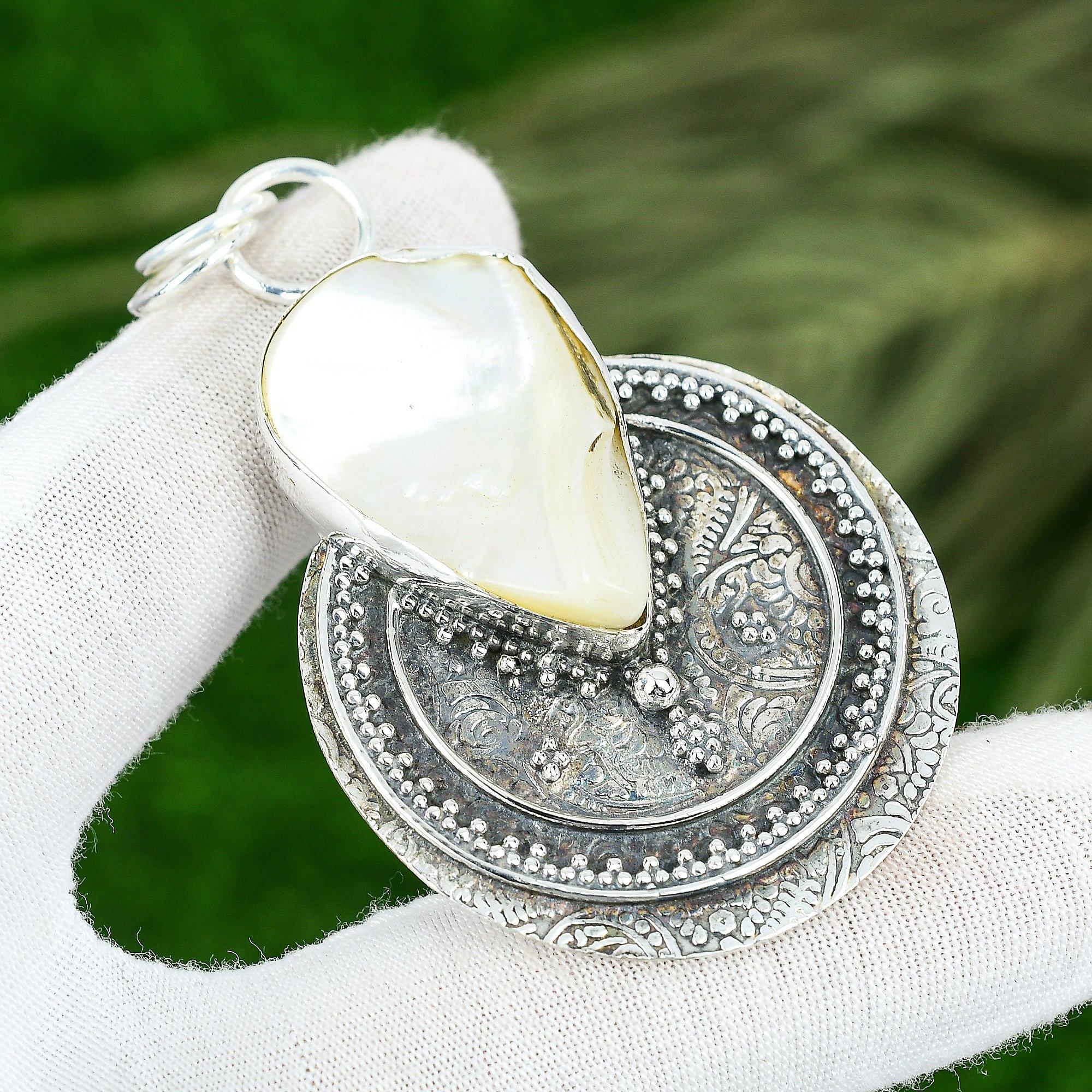 

Sisters Day Sale Natural Mother Of Pearl Wife Trendy New Pendant Sterling Silver