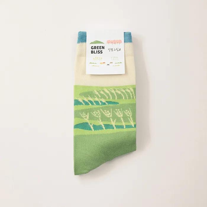 Gapado Green Barley. Soft Organic Non-Compression Illustrated Socks
