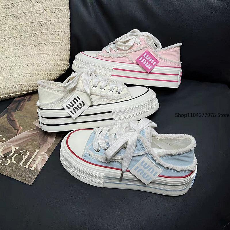 Módní Nové Ležérní Platformové Plátěné Boty Zvyšující Výšku 2025 Dámské Vnější Bílé Tenisky Pantofle Nazouvací Sandály Vulkanizované Boty