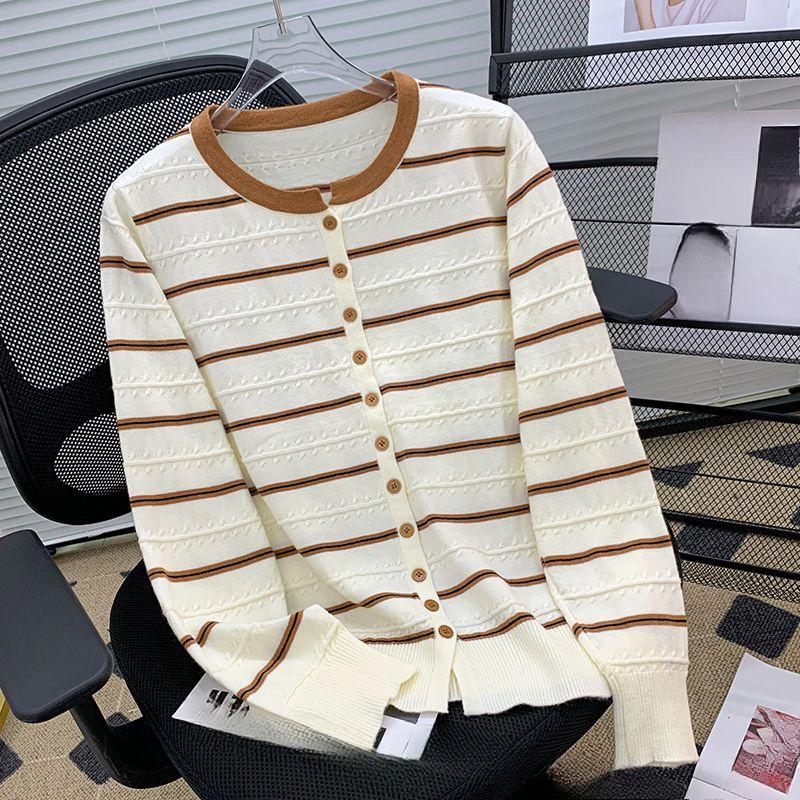 

Кольоровий блок Смугастий Кардиган машинної в язки з круглим вирізом та довгими рукавами для осені та зими one size хакі