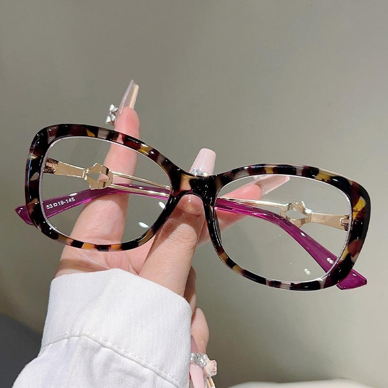 Metal Hollow-out Frame Anti Blue Light Cat Eye Eyeglasses Men Women Fashion Splicing Color Large Frame Street Photography Glasses