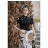 Sommer-Retro-chinesischer Stil verbessertes Cheongsam-Damenkleid mit schwarzer Tuschemalerei