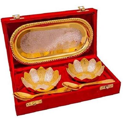 German Silver And Gold Plated Bowl Set With Royal Velvet Gift Box (Contains-2 Bowls 2 Spoons & 1 Tray), 100 ML