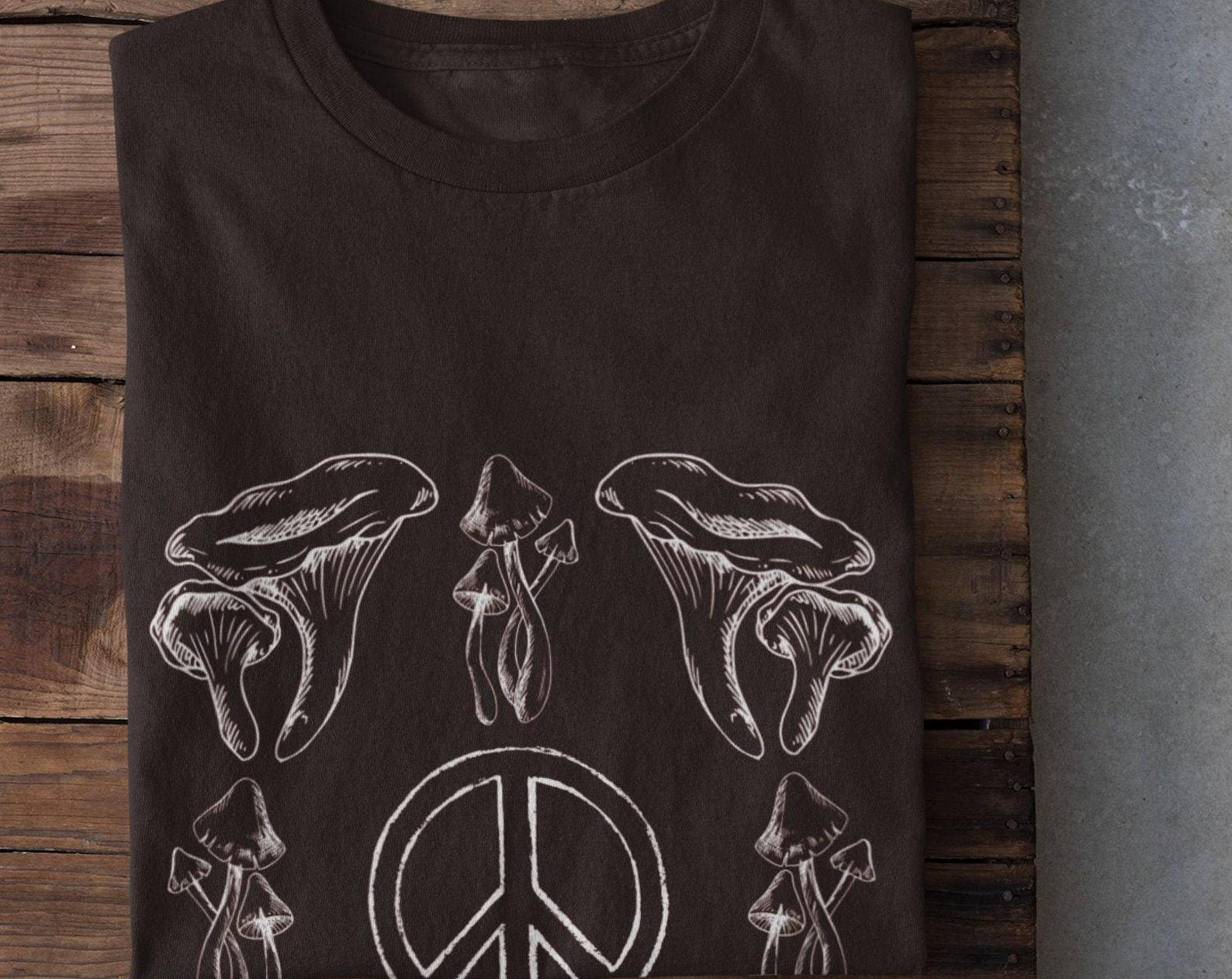 Mushroom Peace Sign Shirt,Grunge Shirt,Alt Clothing,Grunge Fairycore Clothing,Mushroom T shirt,Grunge Tee,Grunge Clothing,Peace Sign T shirt L