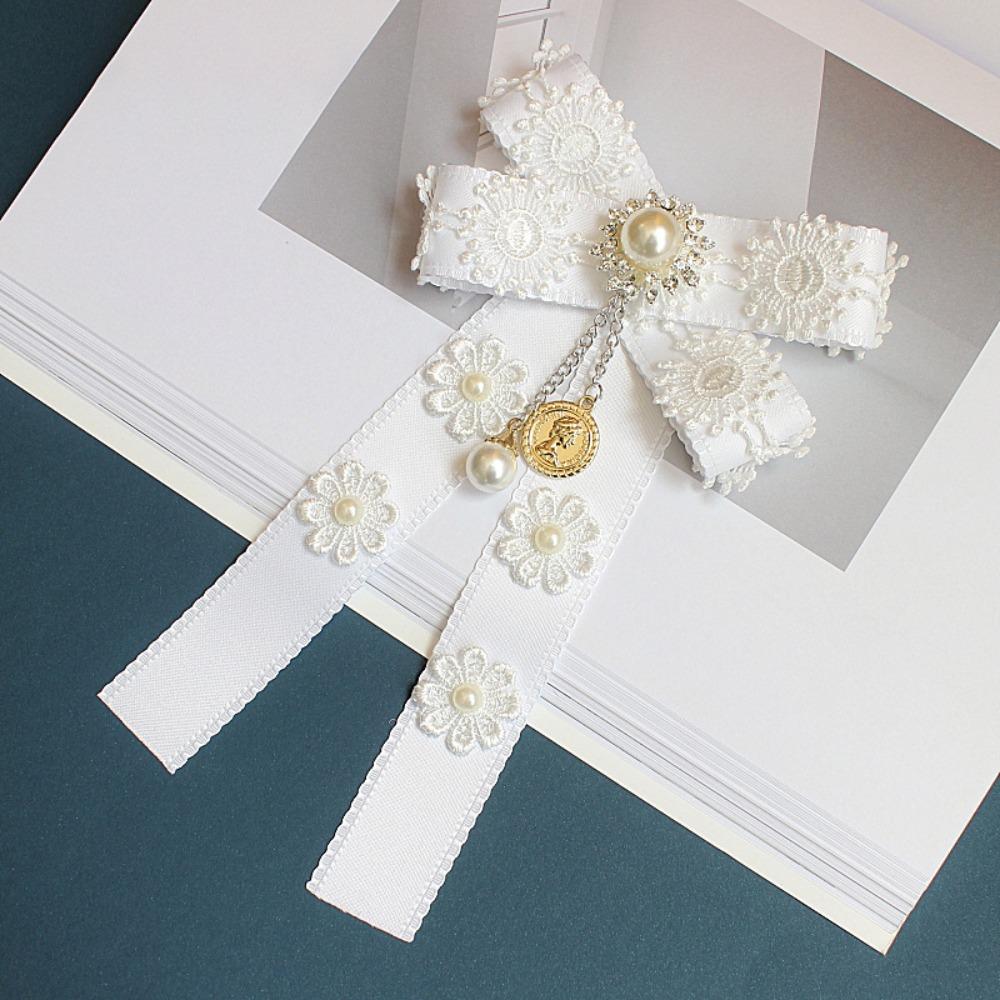 

White Lace Bowknot Brooches Jewelry Accessories Pearls Collar Flower Women Type A
