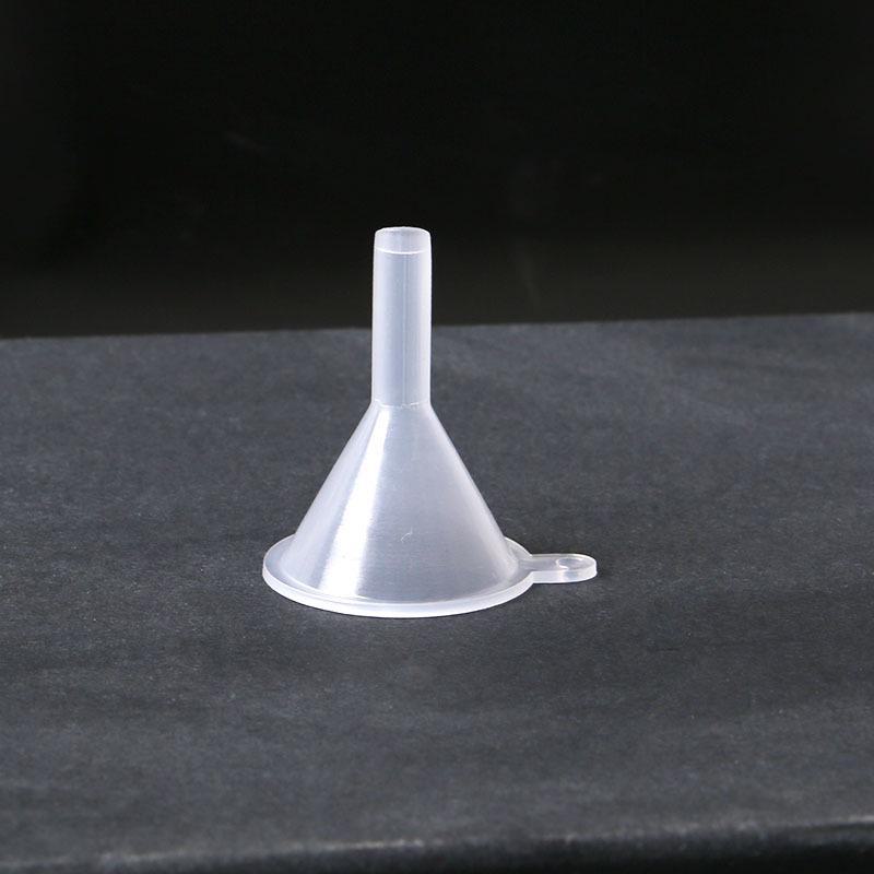 

Набор для парфюмерии Magic Spot с воронкой и мини-пипеткой small funnel прозрачный