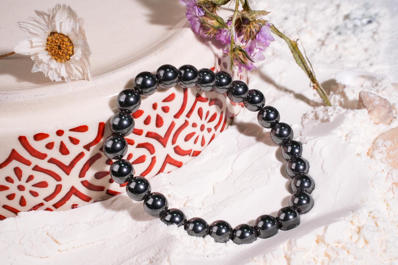 

Браслет з кристалу гематиту | Магнітна цілюща енергія | Заземлюючий стиль | Унісекс еластичний браслет з намистин | Прикраса для зняття тривоги | Подарунок для Нього чорний