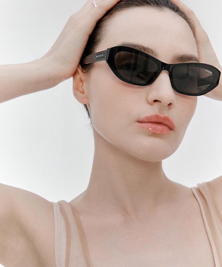 Maegkoin Dune 01 Black Dune Sunglasses (Black)