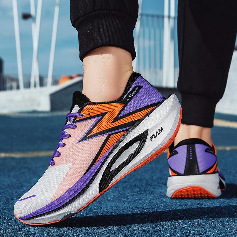 New plus size running shoes flying 4 carbon plate marathon men's and women's racing body side training sneakers running shoes
